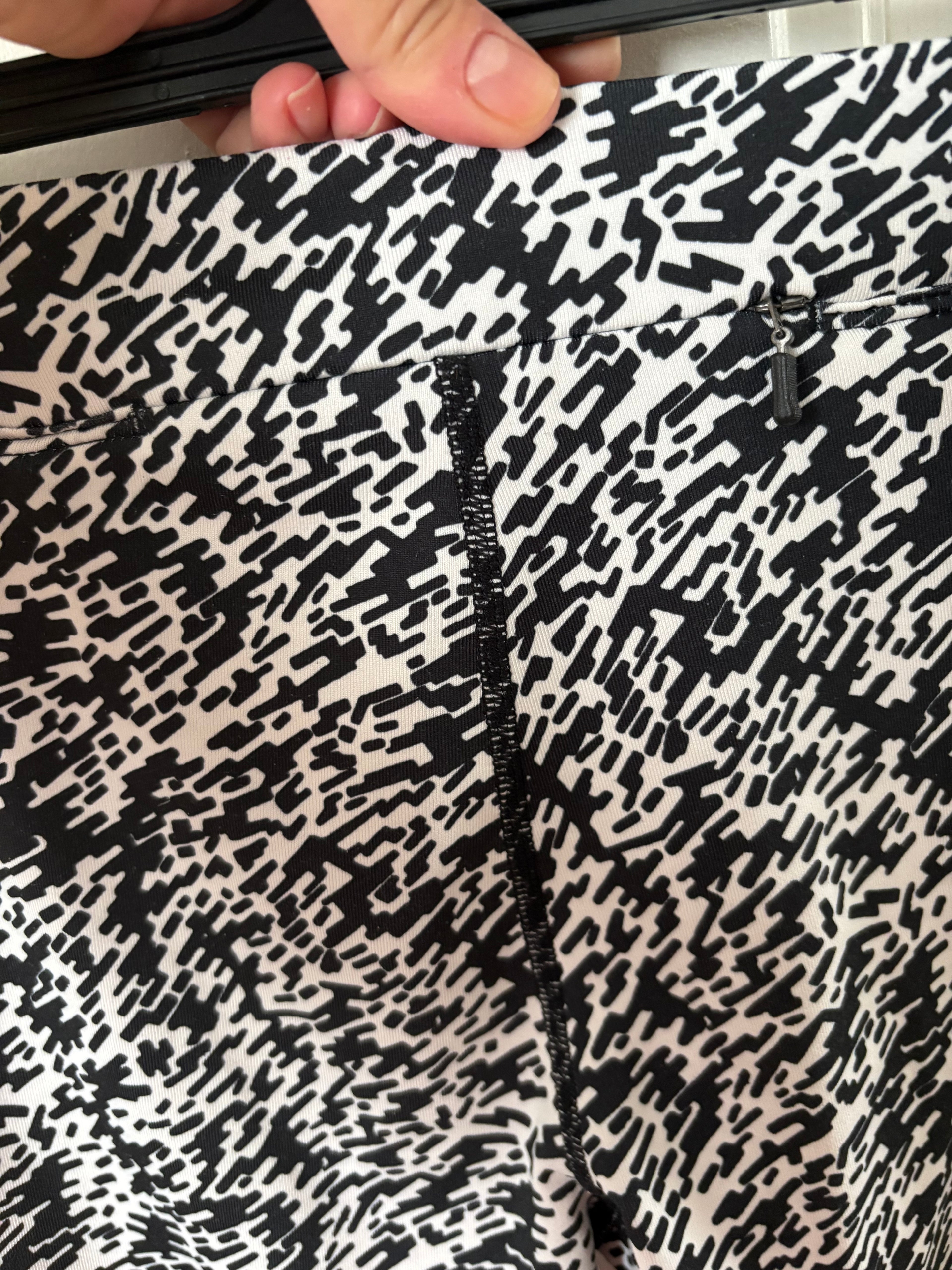 Pantalon sport legging taille S Nike