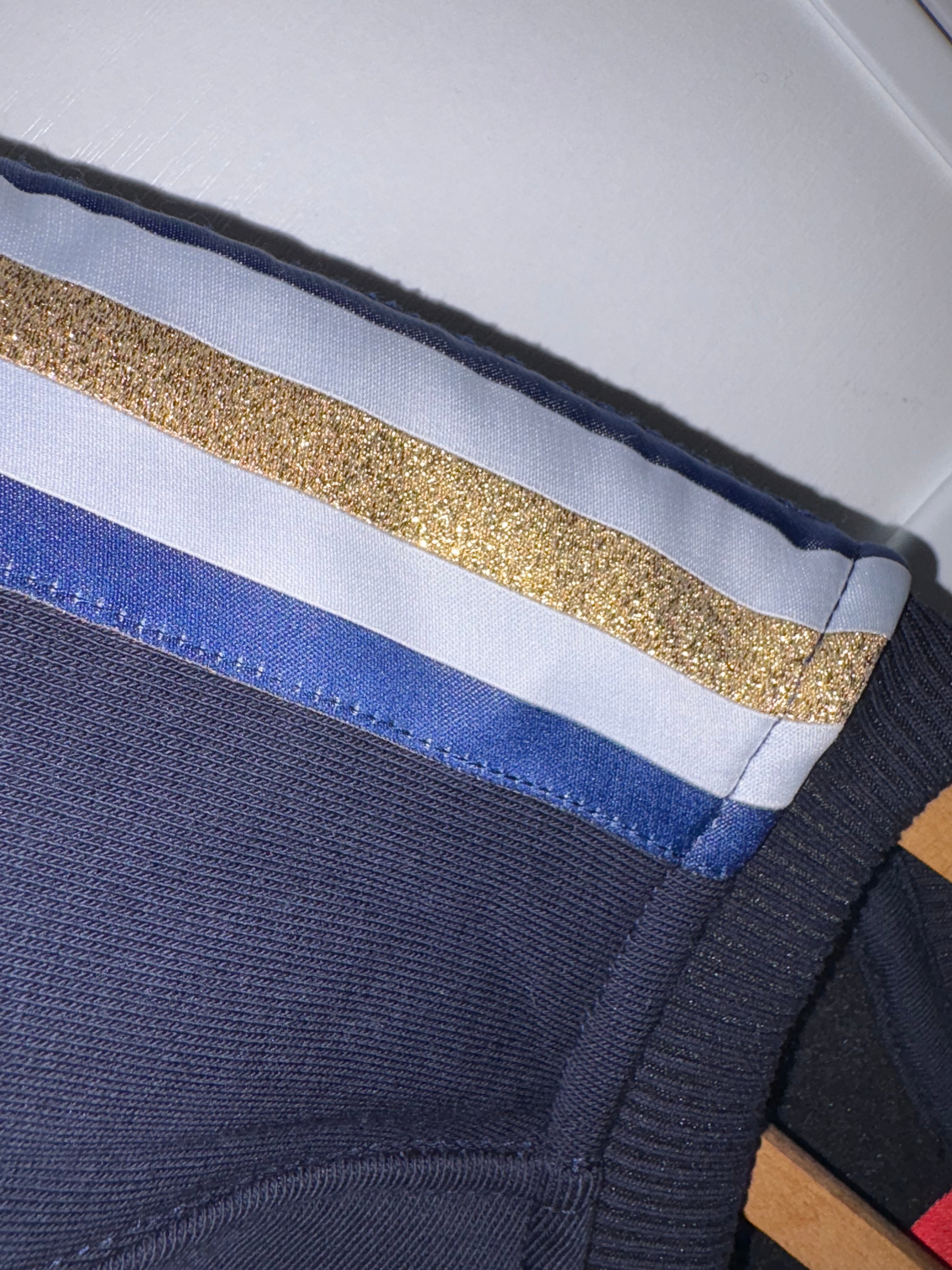 Robe neuve sweat-shirt bleu marine Suprême taille XL