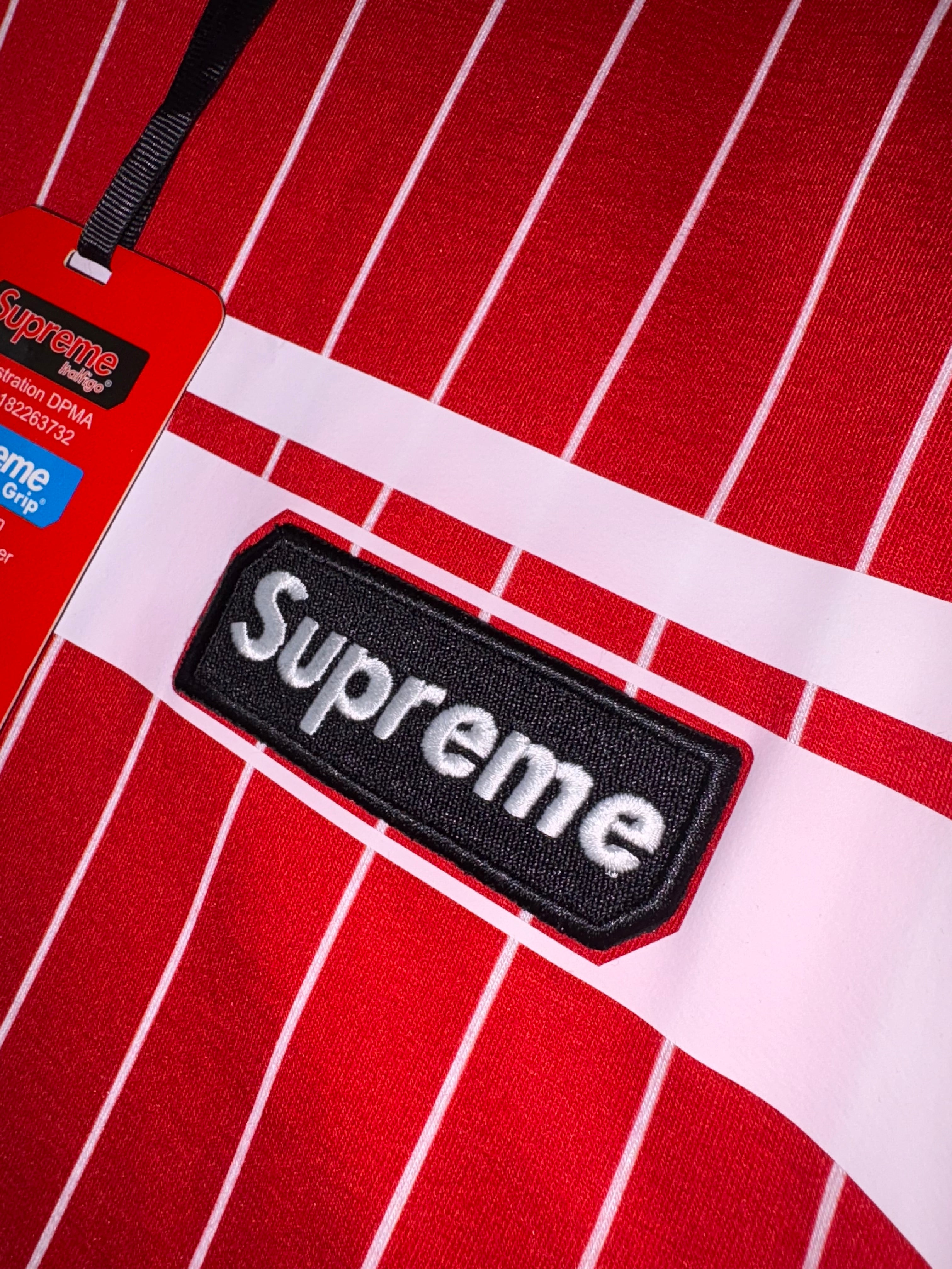 Robe Suprême taille XL neuve avec étiquette