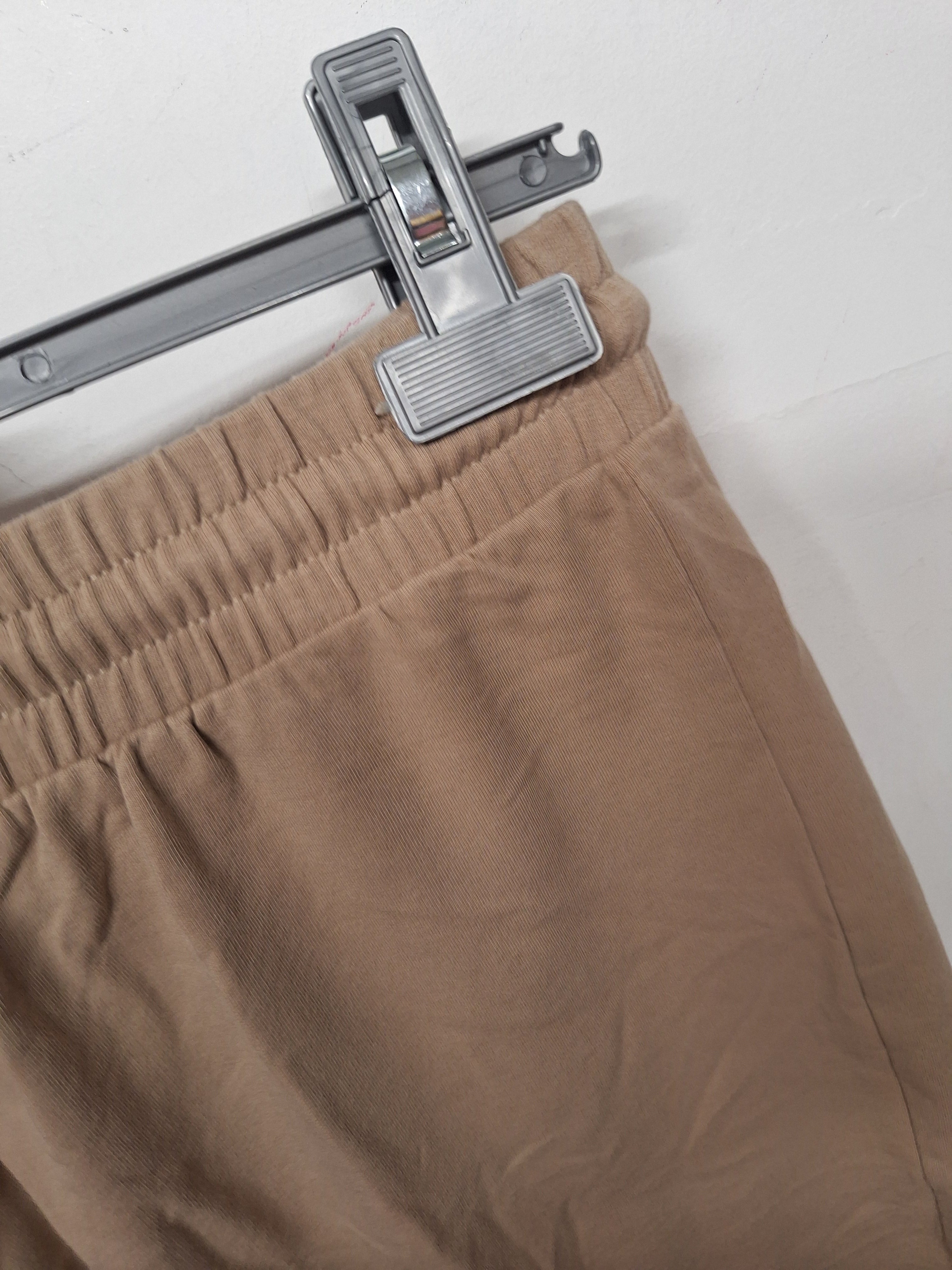 Jupe sweat-shirt taille L élastique beige camaïeu