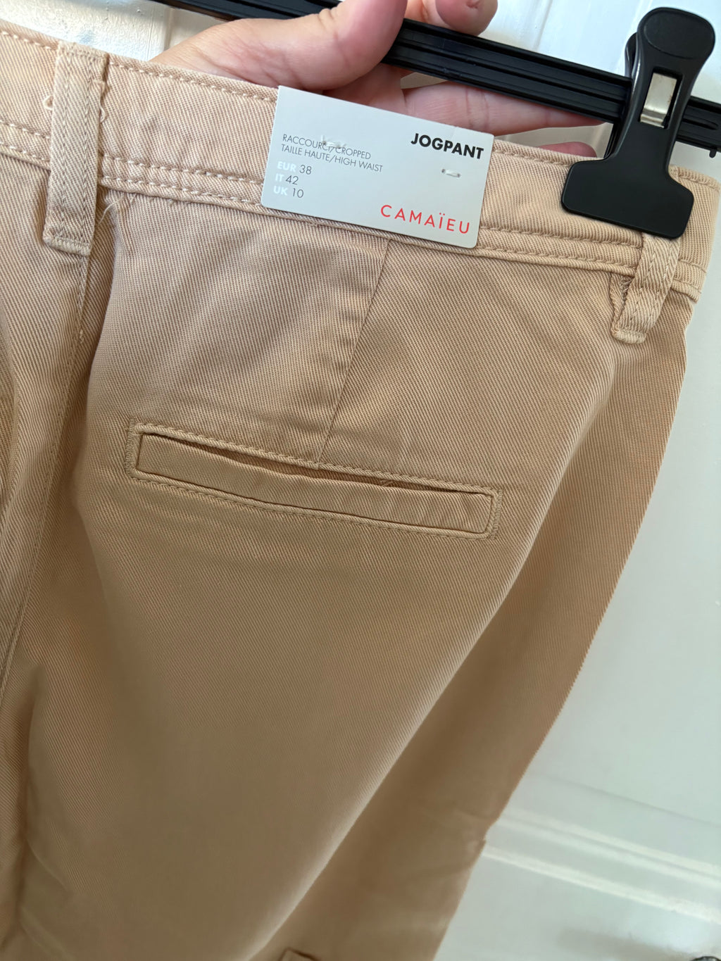 Pantalon neuf beige Jogpant Camaïeu taille 38