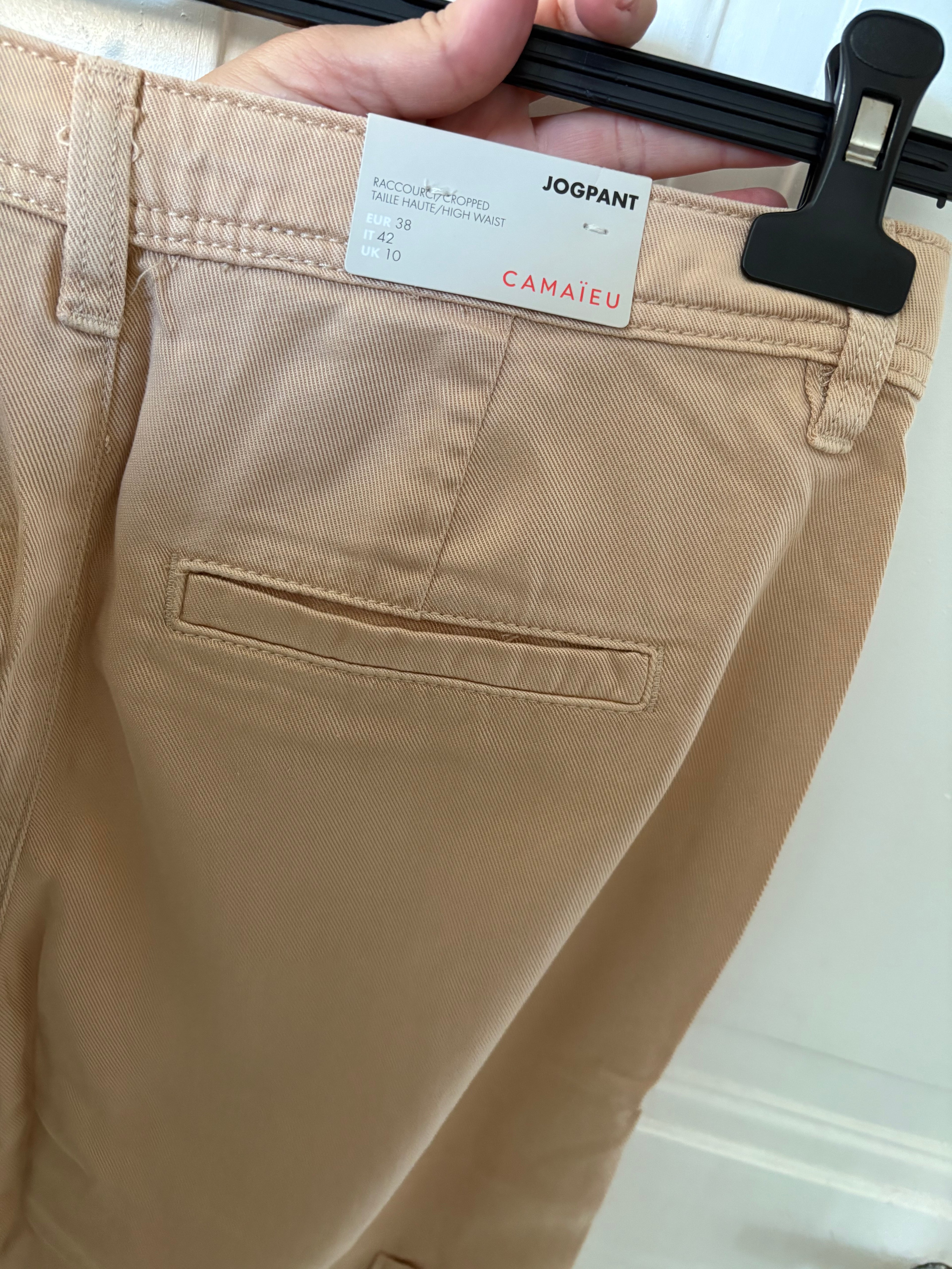 Pantalon neuf beige Jogpant Camaïeu taille 38