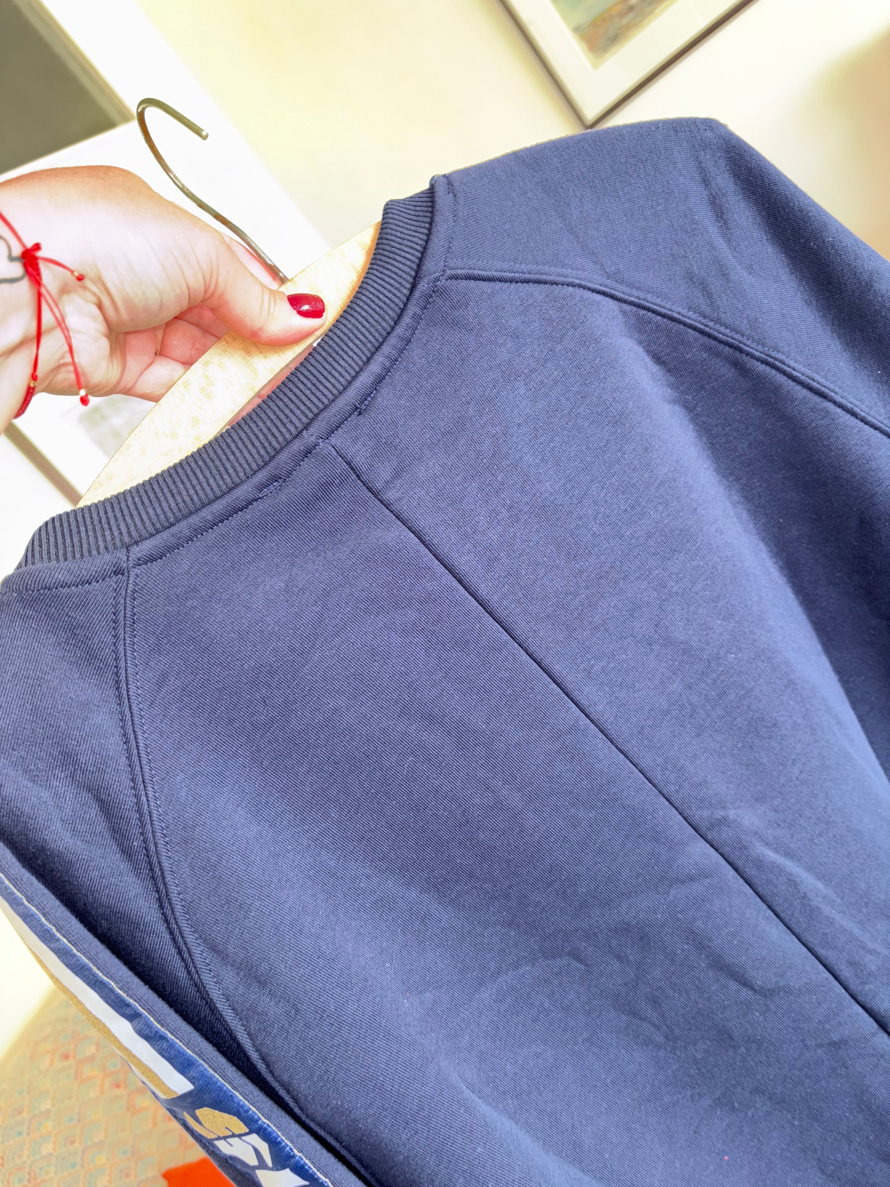 Robe neuve sweat-shirt bleu marine Suprême taille XL