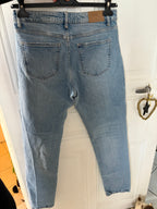 Jeans Zara taille 40 fendu sur le bas